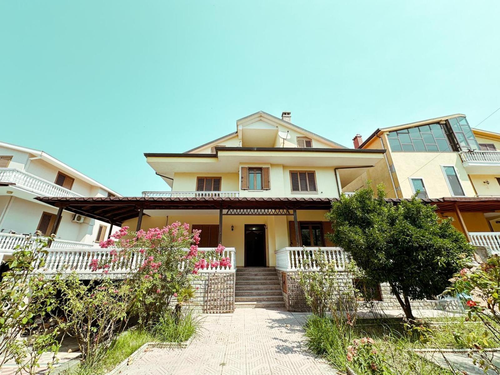 Vizion Hotel Shkodër Eksteriør billede