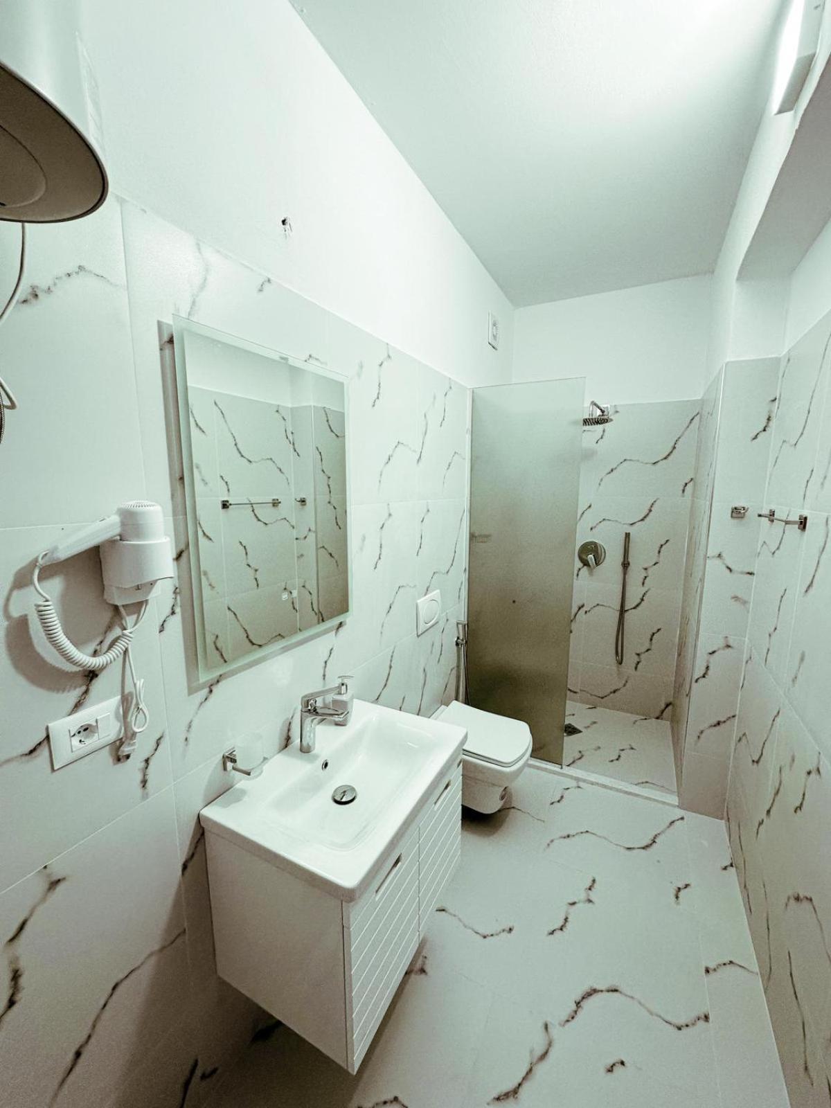 Vizion Hotel Shkodër Eksteriør billede